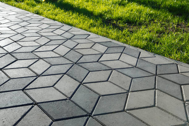 Best Driveway Paving Company  in Sneedville, TN